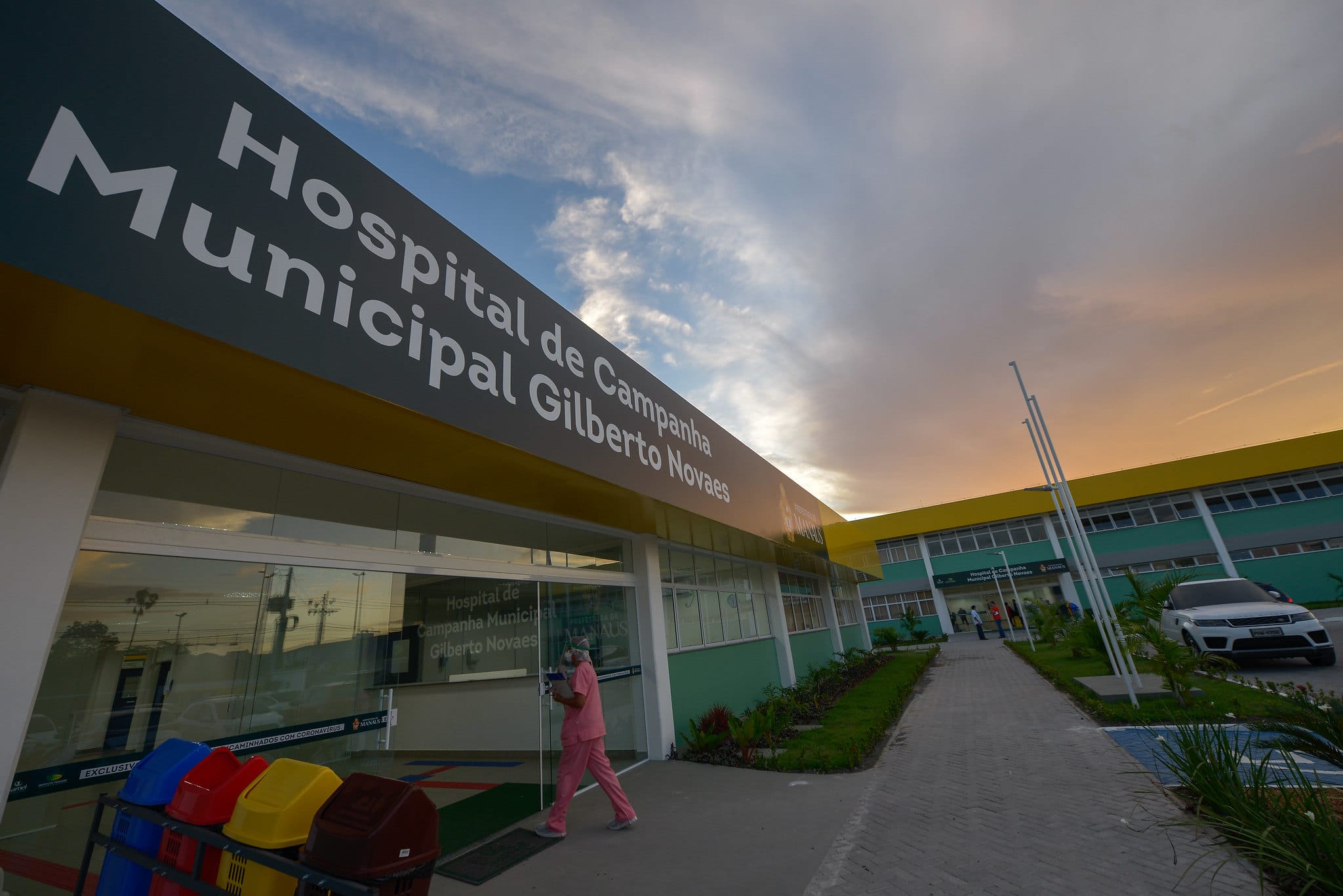 Prefeitura assume gestão do hospital de campanha até a alta do último paciente Prefeitura assume gestão do hospital de campanha até a alta do último paciente