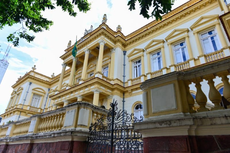 Espaços culturais abrem com agendamento virtual e horário reduzido - Palácio Justiça