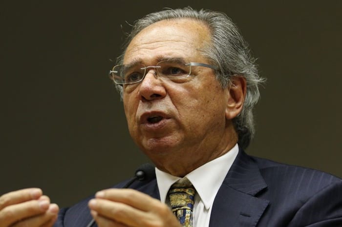 Guedes prevê nova fase para o Brasil entre setembro e novembro Guedes prevê nova fase para o Brasil entre setembro e novembro