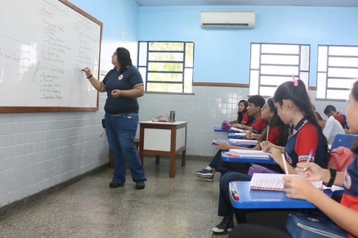 Governo consulta comunidade escolar sobre retorno das atividades presenciais