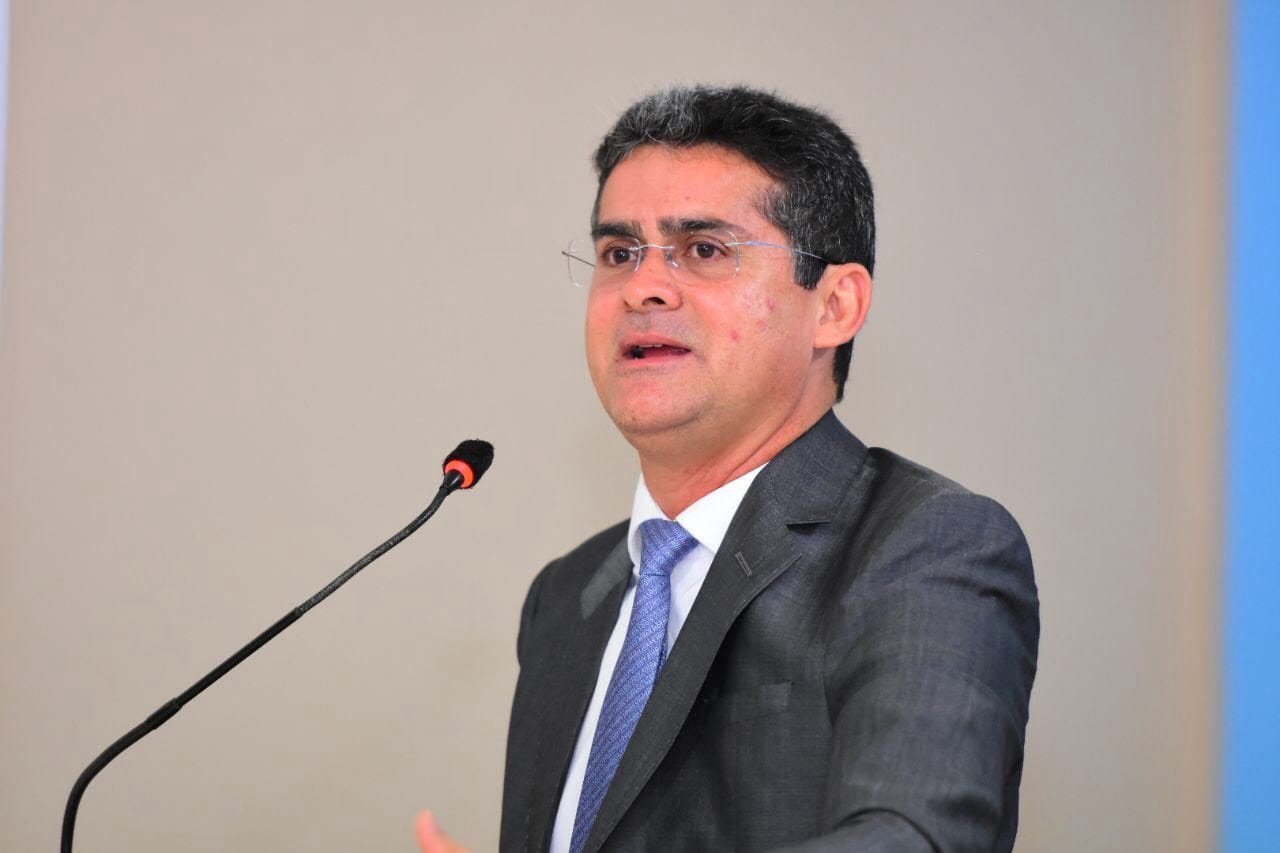 Falta fiscalização na orla - c443c057 266c 4ca8 bf87 9e070794c029