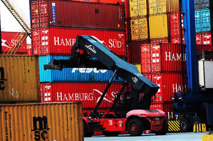 Corrente de comércio exterior do AM retrai pelo quarto mês consecutivo