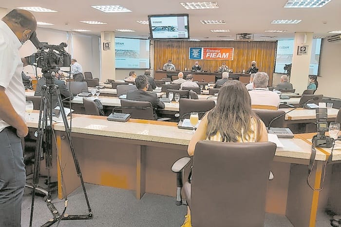 Investimentos e diversificação na indústria amazonense Investimentos e diversificação na indústria amazonense