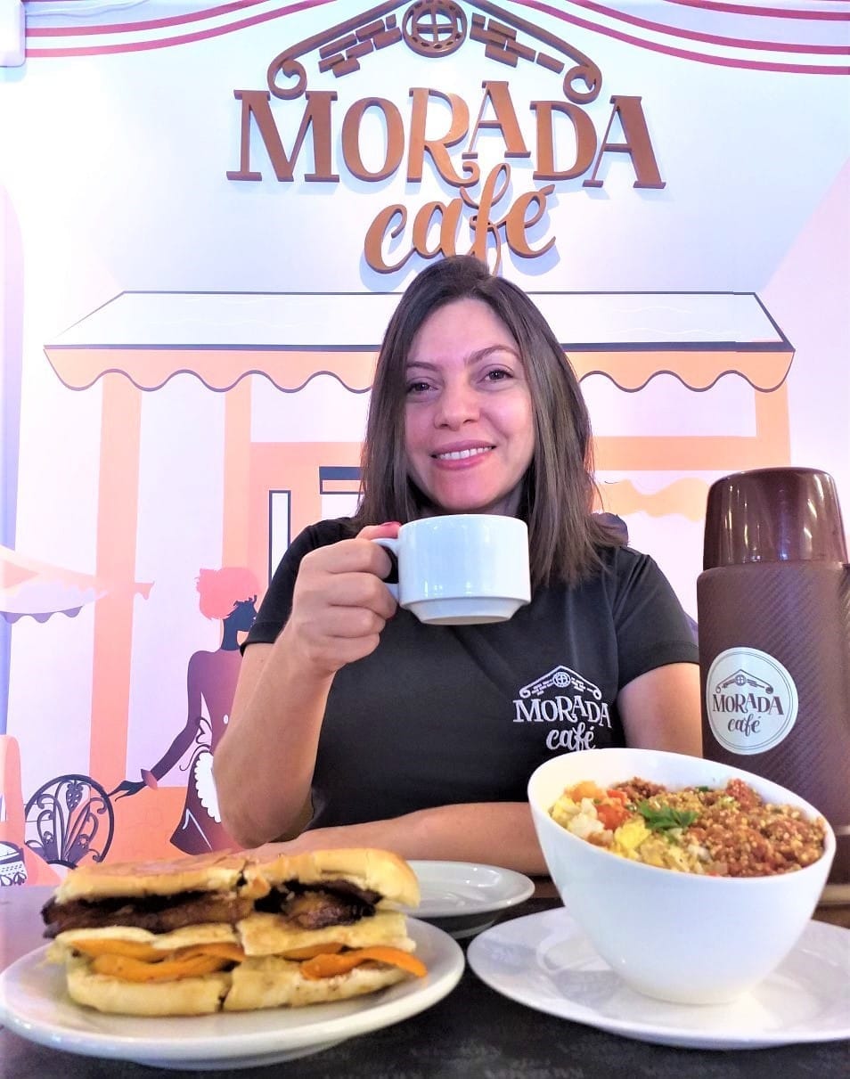 café