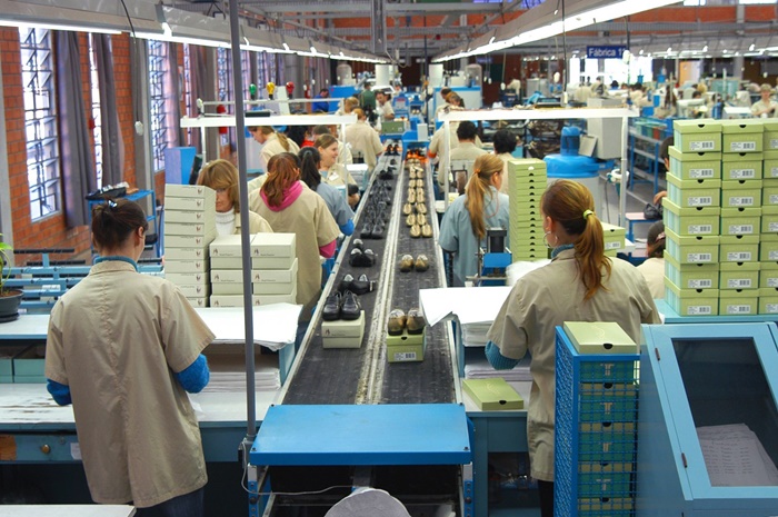 Manaus lidera geração de empregos no Brasil em julho