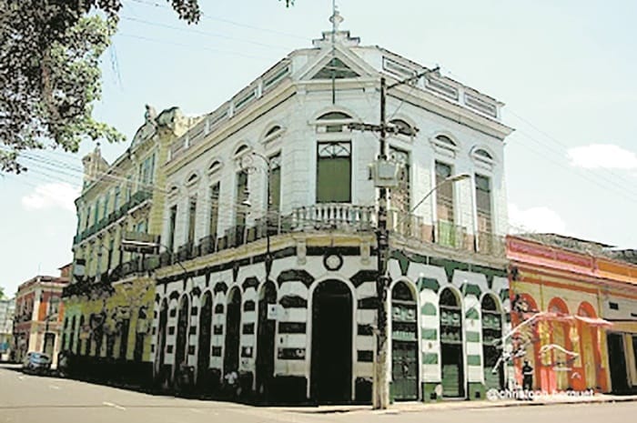 A La Ville de Paris, em Manaus