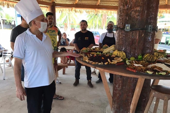 Fazenda foca na gastronomia