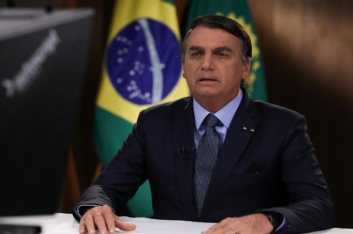 Bolsonaro vem a Manaus para mostrar situação da floresta a embaixadores