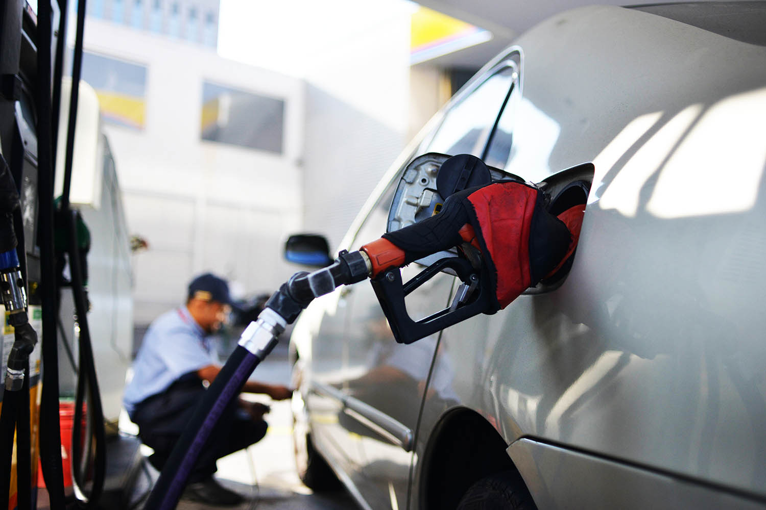 Petrobras aprova reajuste  na gasolina e no diesel