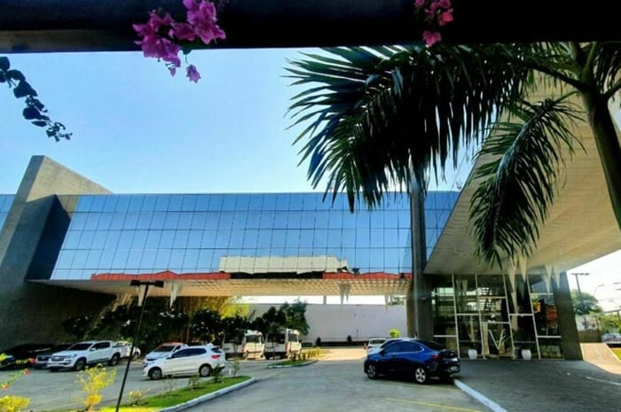 Escola de Contas do TCE-AM encerra atividades com palestra de ministro do STF Escola de Contas do TCE-AM encerra atividades com palestra de ministro do STF