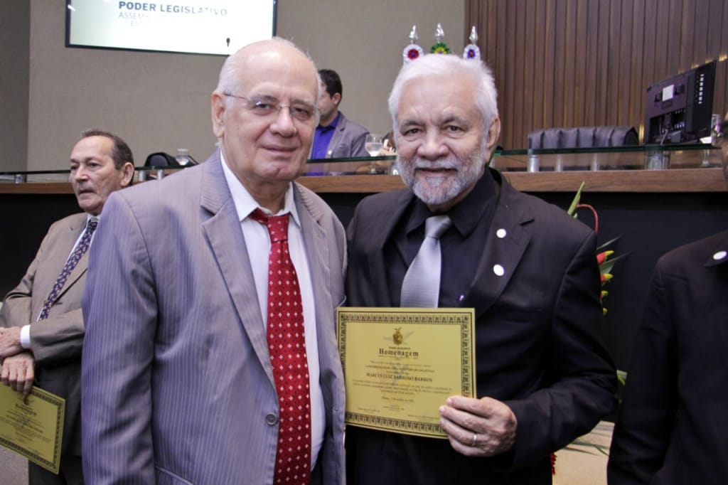 Marcus Barros recebe medalha nesta terça na Aleam - Marcus Barros