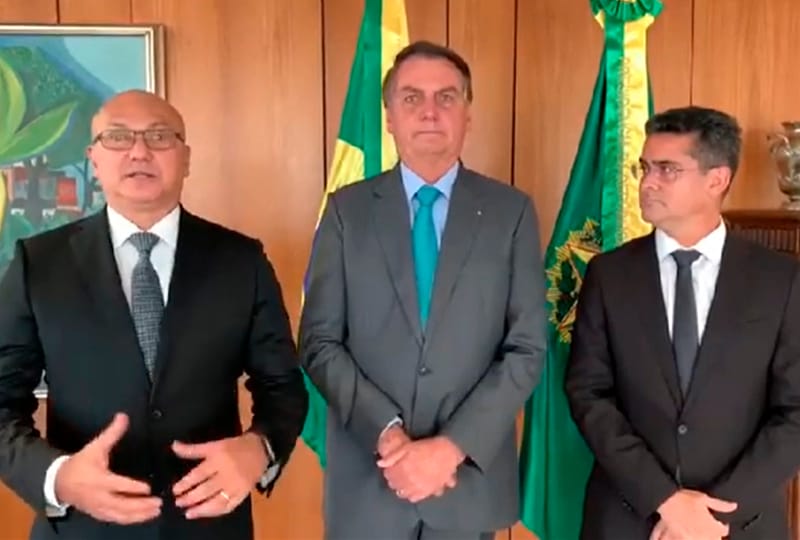 COM VÍDEO - David Almeida culpa 'negacionistas' por pandemia e faz política do 'morde e assopra' com Bolsonaro - Coronel Menezes BOlsonaro e David ALmeida COM VÍDEO - David Almeida culpa 'negacionistas' por pandemia e faz política do 'morde e assopra' com Bolsonaro - Coronel Menezes BOlsonaro e David ALmeida