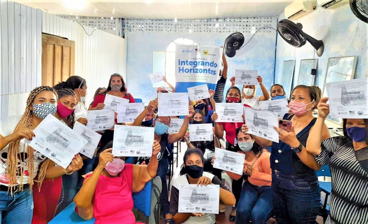 Hermanitos, por uma nova vida - 0403 B1b