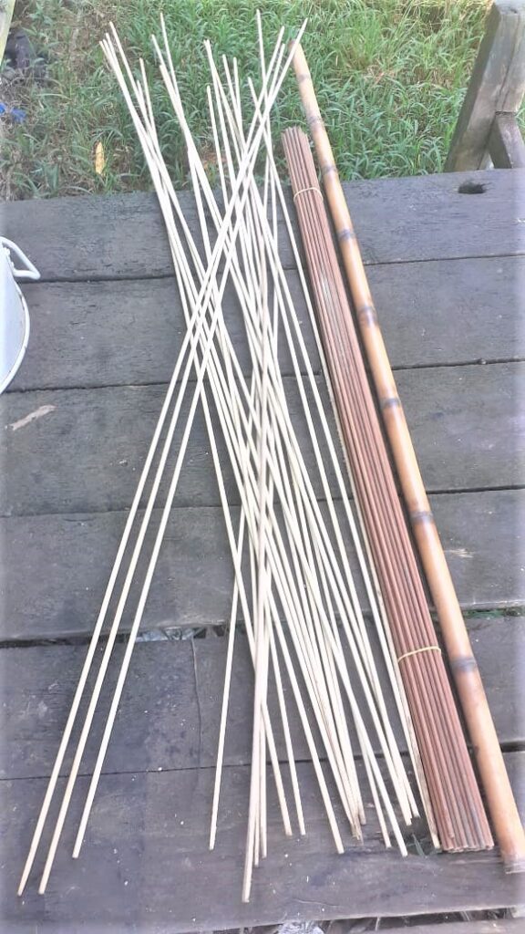 <strong>Arte em móveis direto da floresta</strong> - 0707 B1a <strong>Arte em móveis direto da floresta</strong> - 0707 B1a