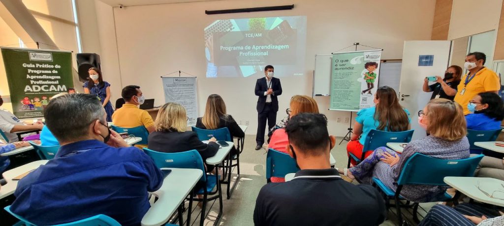 <strong>Escola de Contas promove formação para gestores do TCE-AM que cuidam dos menores aprendizes</strong> - ECP FORMACAO DE GESTORES <strong>Escola de Contas promove formação para gestores do TCE-AM que cuidam dos menores aprendizes</strong> - ECP FORMACAO DE GESTORES