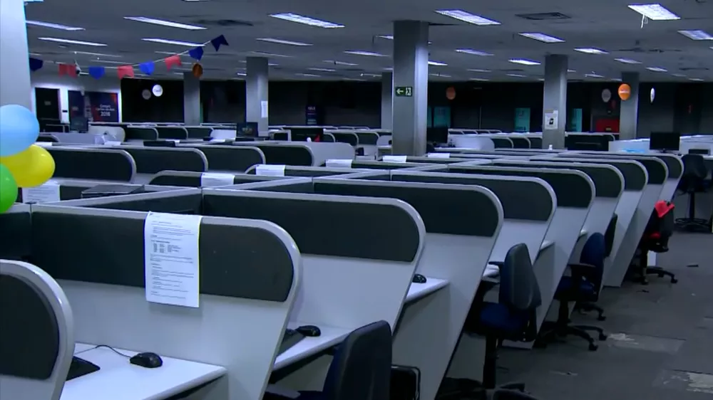 Suspensas 180 empresas de telemarketing por publicidade abusiva - telemarketing
