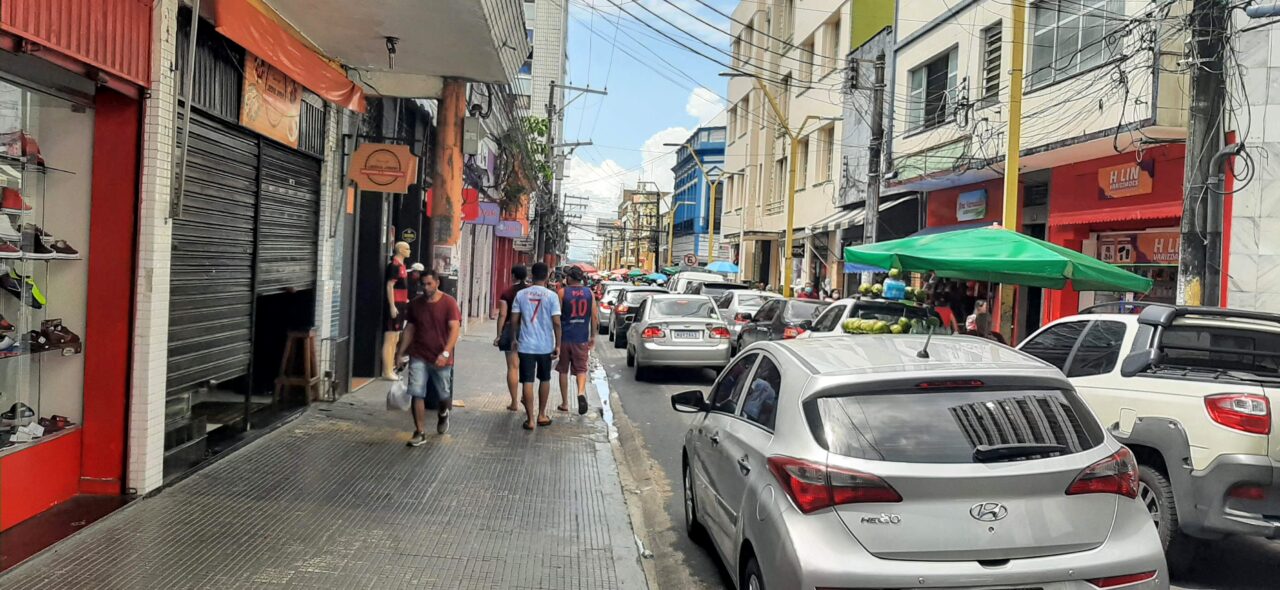 Fila do emprego está menor no Amazonas - 1508 A6