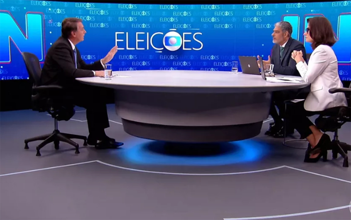 <em>Parlamentares do Amazonas contestam declarações de Bolsonaro durante entrevista ao JN</em> - 2408 A8