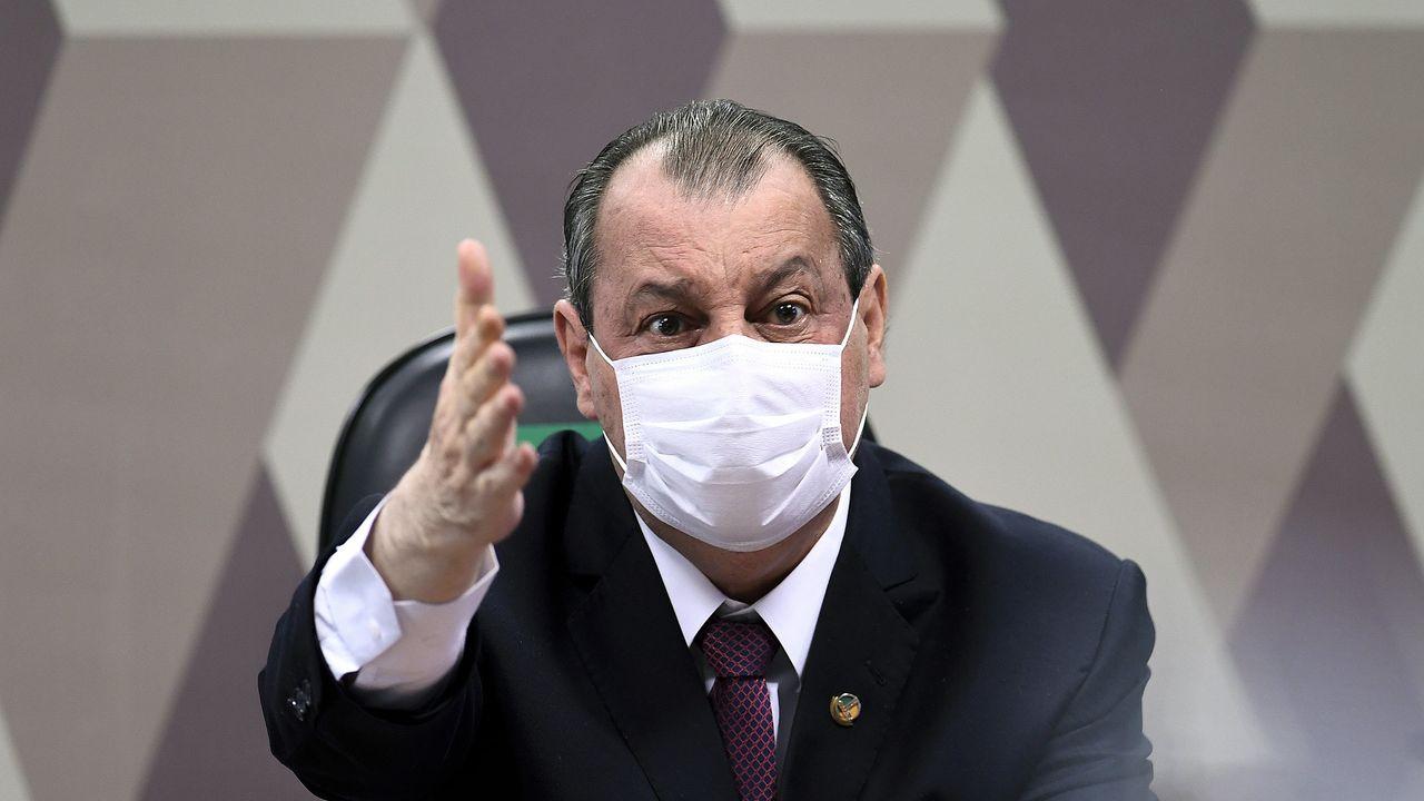 <strong>Candidatos ao Senado pelo Amazonas evitam confrontos no início da propaganda</strong> - 2908 A6