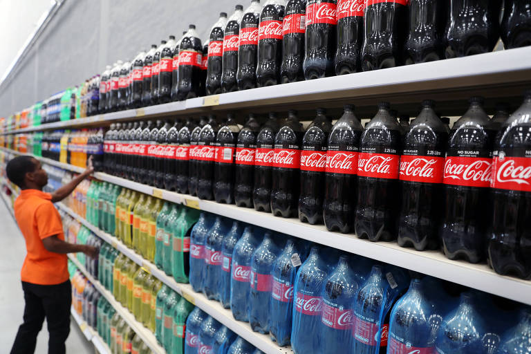 Copa e eleições podem movimentar mercado de bebidas não alcoólicas - 3108 A2a Copa e eleições podem movimentar mercado de bebidas não alcoólicas - 3108 A2a