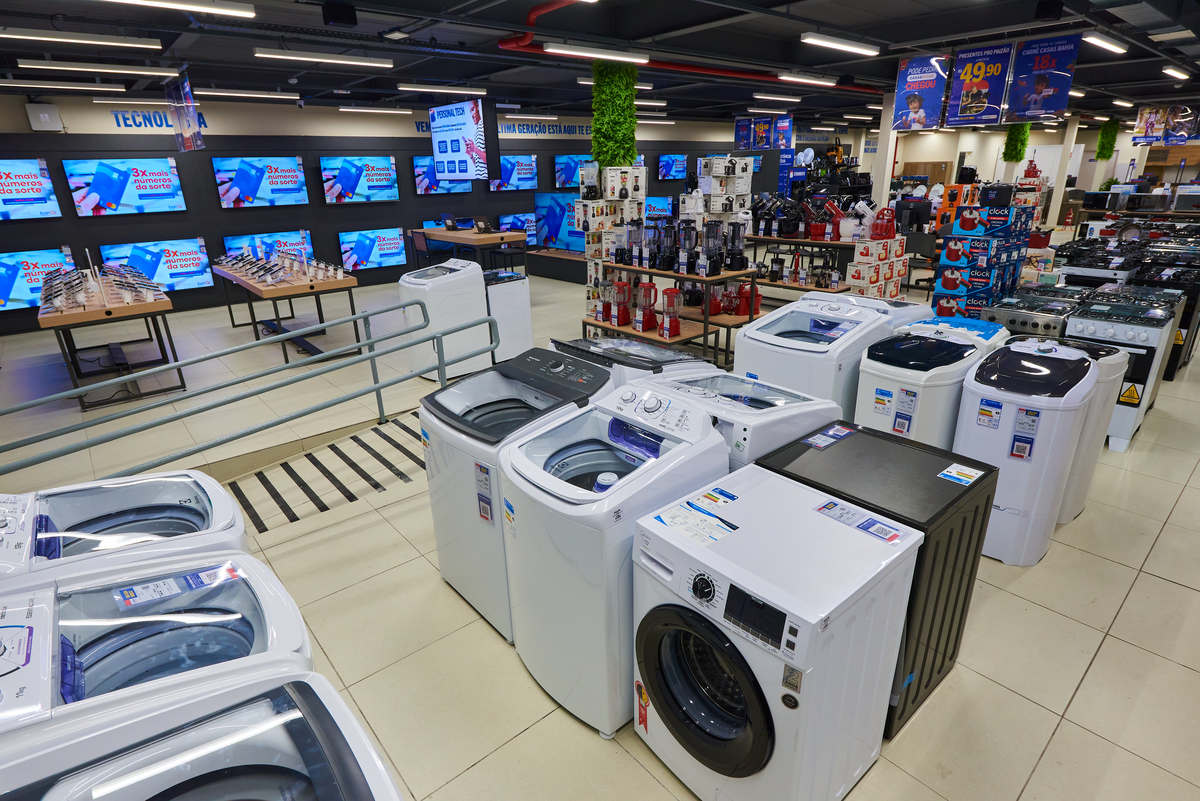 Grupo Casas Bahia abre as portas em Manaus e movimenta 1.500 empregos - Casas Bahia Manaus 1 1 Grupo Casas Bahia abre as portas em Manaus e movimenta 1.500 empregos - Casas Bahia Manaus 1 1