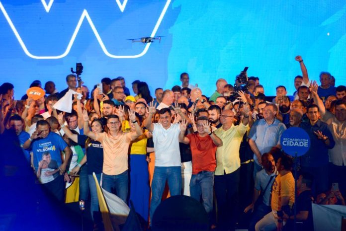 Wilson Lima mostra força política ao reunir 10 partidos em convenção - wilson convencao
