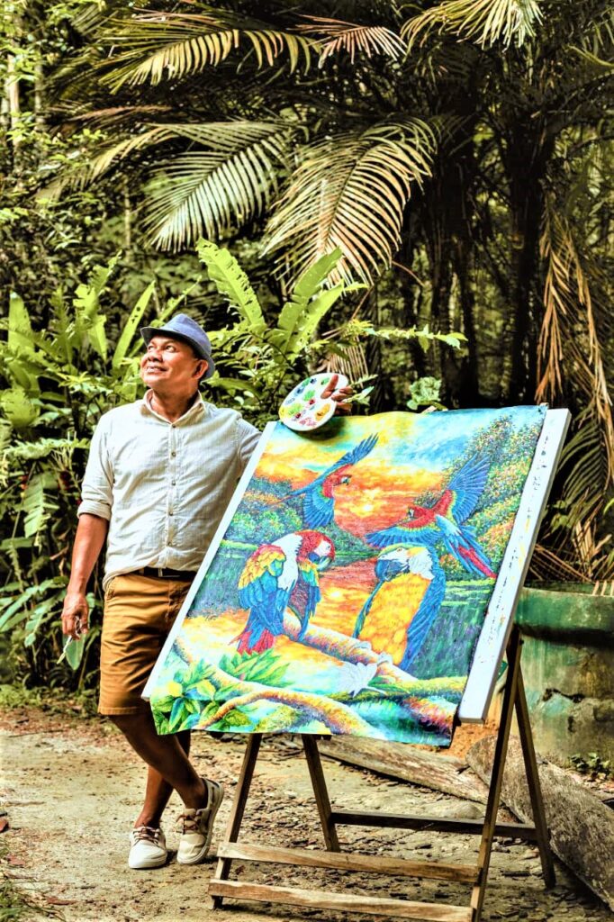 Tem arte de Parintins estampando as sandálias Havaianas - 0509 B1d Tem arte de Parintins estampando as sandálias Havaianas - 0509 B1d