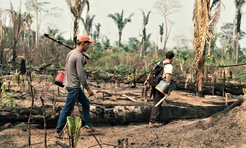 <strong>Cine Casarão apresenta filme sobre luta dos Uru-Eu-Wau-Wau</strong> - 1209 GUIA 2