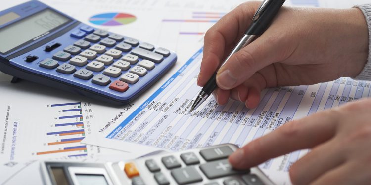 Endividamento das famílias de Manaus bate 70%  - 1309 A5