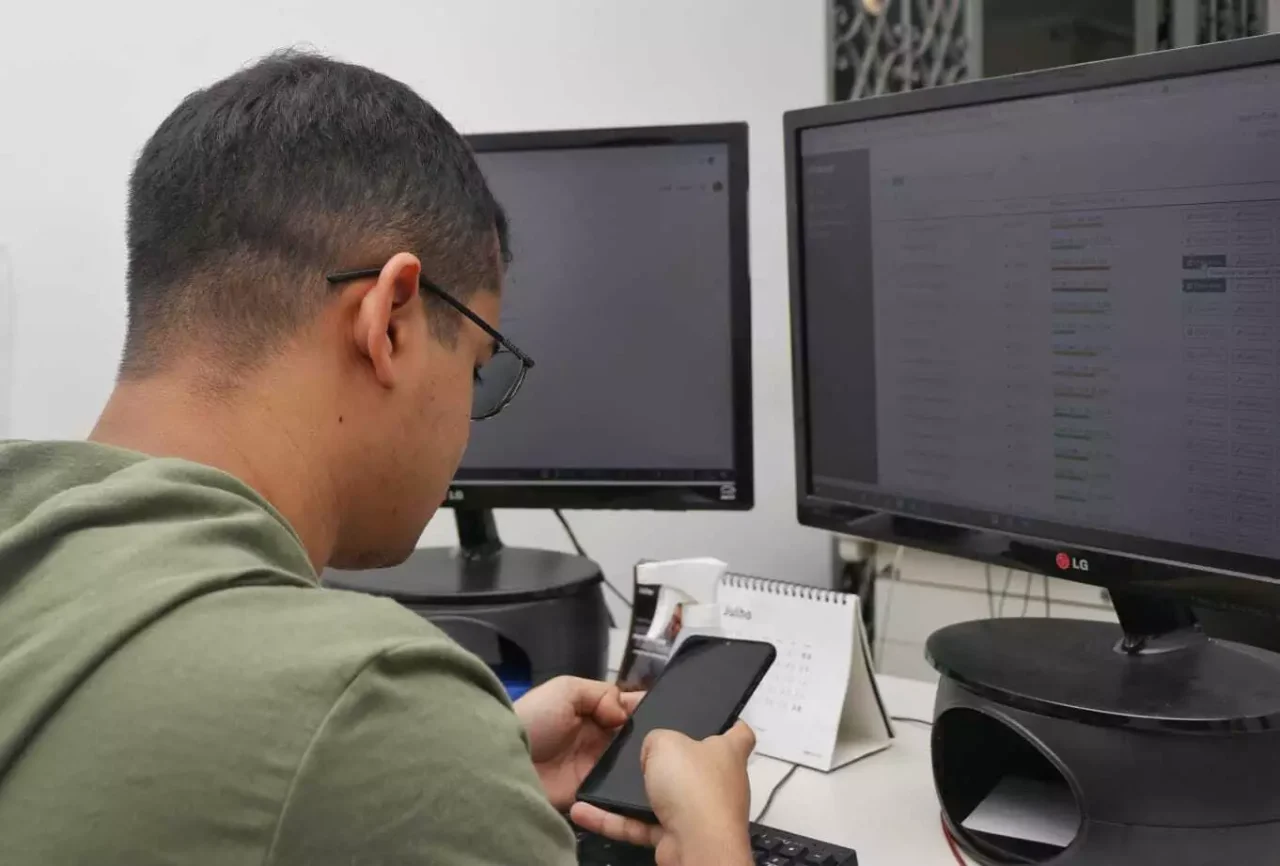 Internet melhora no Amazonas, mas uso é um dos mais baixos do Brasil - 2109 A5 Internet melhora no Amazonas, mas uso é um dos mais baixos do Brasil - 2109 A5