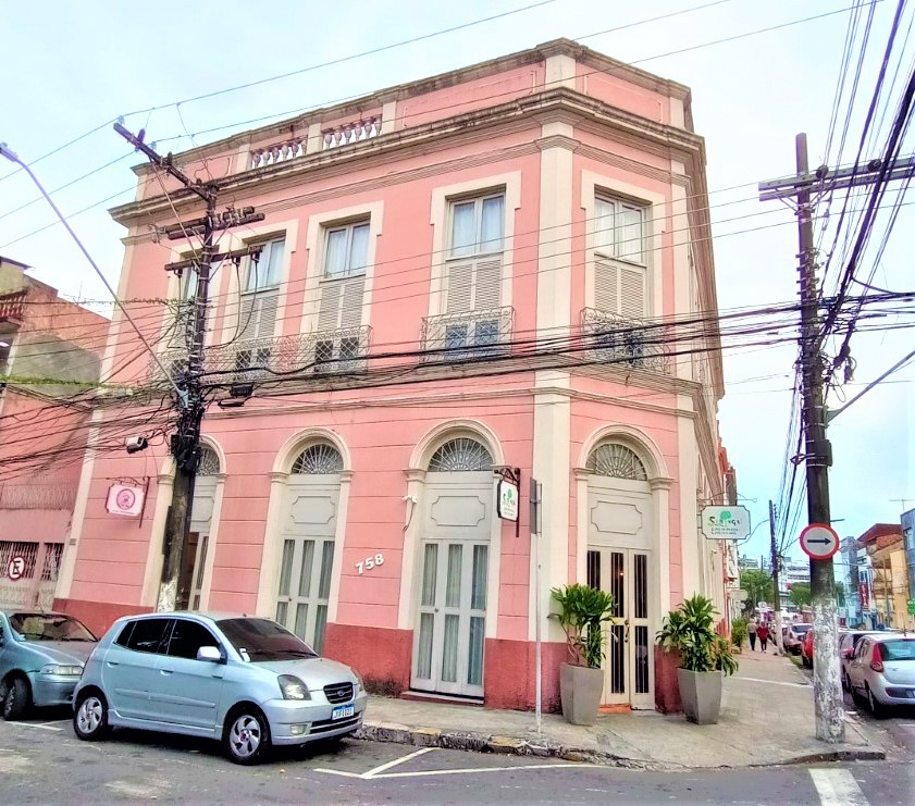 'Seringal' mantém casarão com ar dos tempos áureos da borracha no Centro de Manaus - 0111 B1b 'Seringal' mantém casarão com ar dos tempos áureos da borracha no Centro de Manaus - 0111 B1b