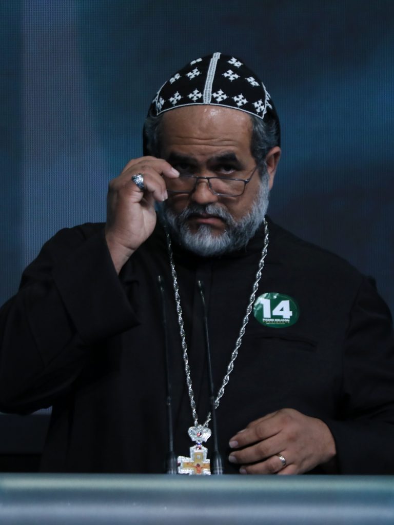 O padre é pop: buscas por 'Padre Kelmon' explodem no Google - 0210 A6