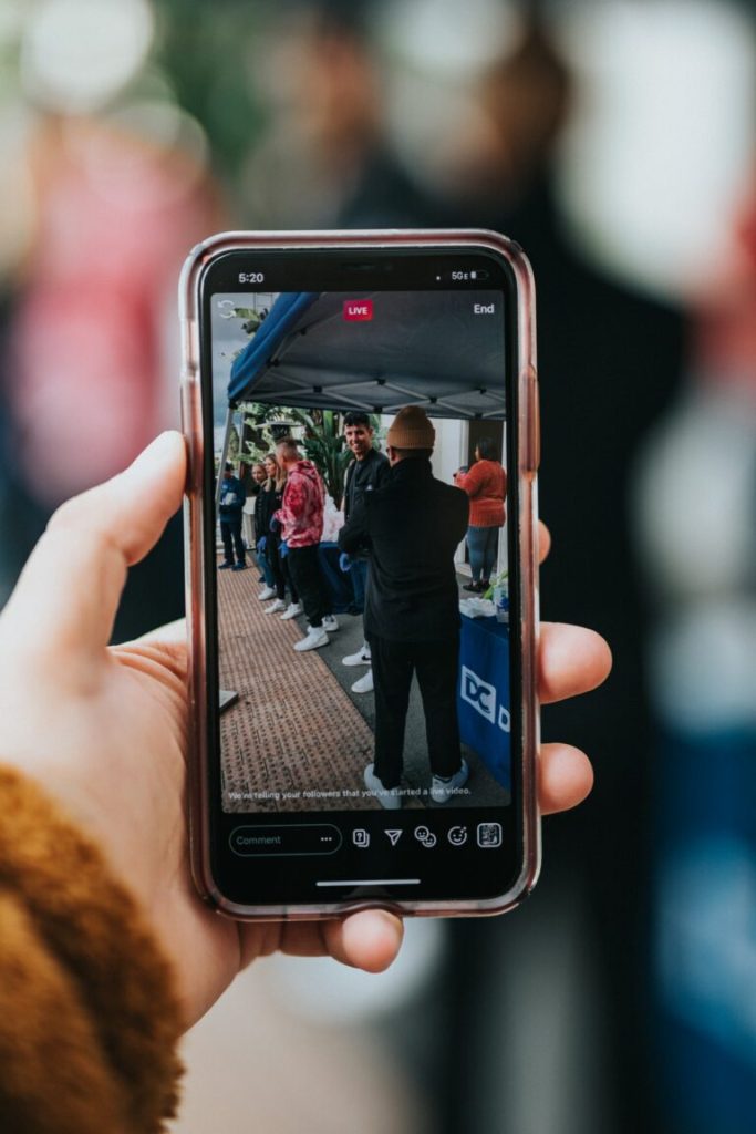No Instagram, Reels é a funcionalidade que mais traz engajamento às marcas - 0310 B5b