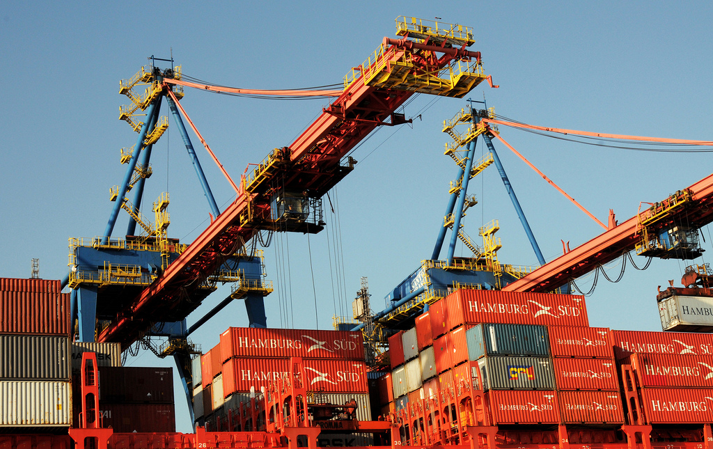 Exportações e importações somaram US$ 1.37 bilhão no Amazonas - 1010 A4b Exportações e importações somaram US$ 1.37 bilhão no Amazonas - 1010 A4b
