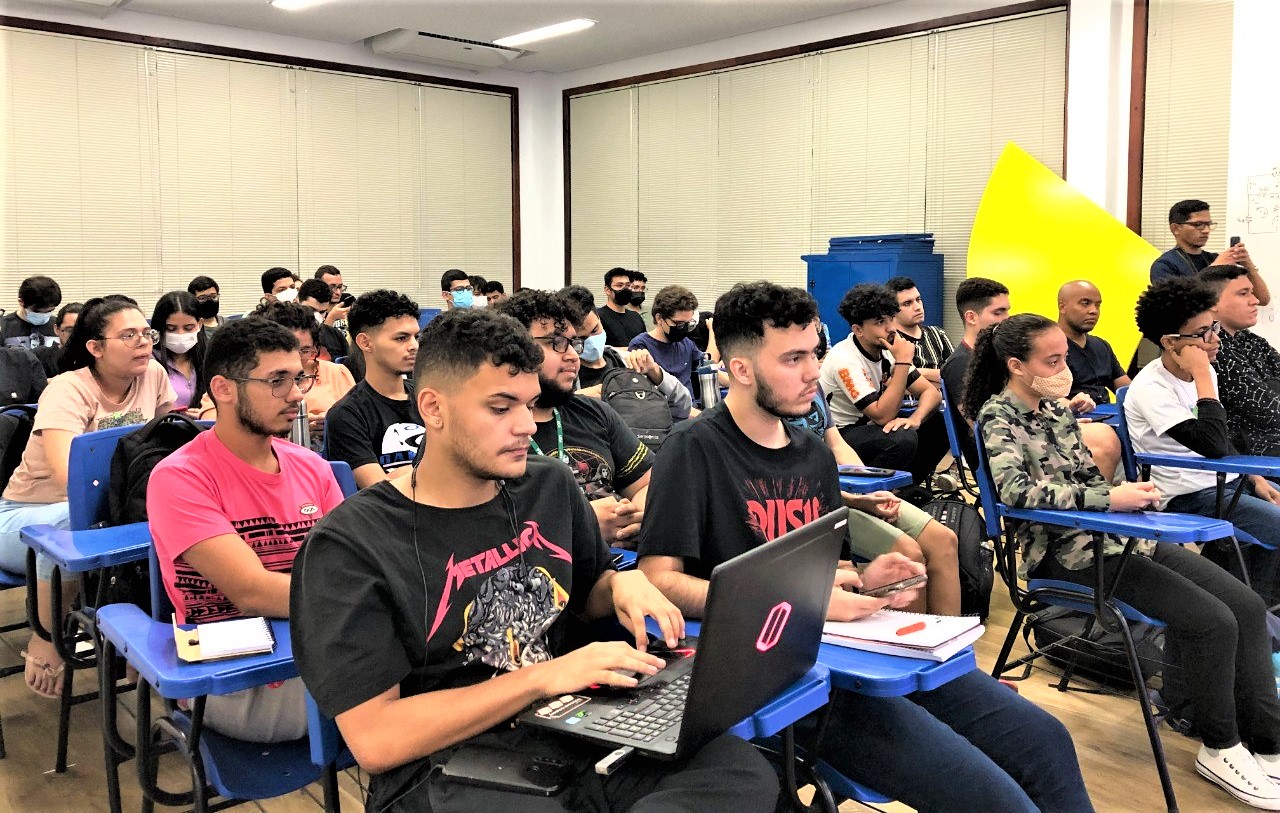 Entrevista: Francis Wagner fala sobre o uso da ciência e tecnologia em busca da sustentabilidade - 1810 A2b Entrevista: Francis Wagner fala sobre o uso da ciência e tecnologia em busca da sustentabilidade - 1810 A2b