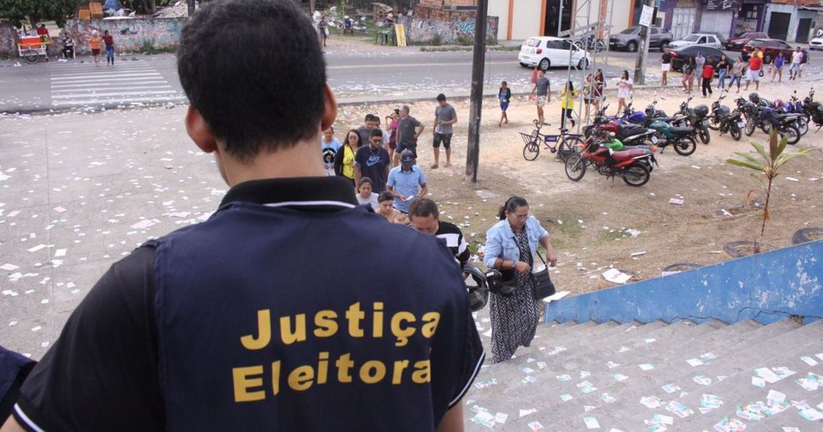 Eleições 2022: Santinhos ‘sujam’ as ruas da cidade - santinhos2