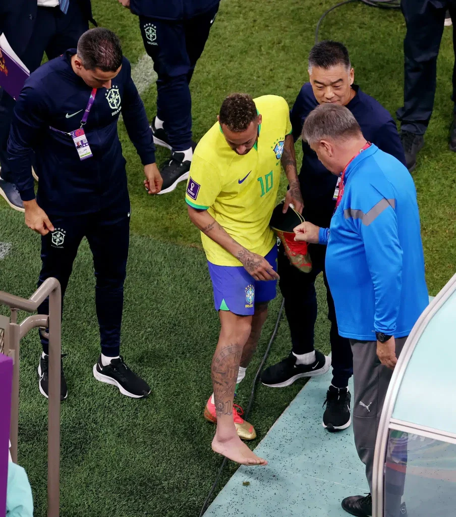 Neymar e Danilo estão fora da primeira fase da Copa do Mundo - ney fora 4