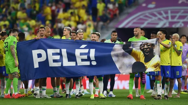 Morre o Rei Pelé, aos 82 anos - peleee