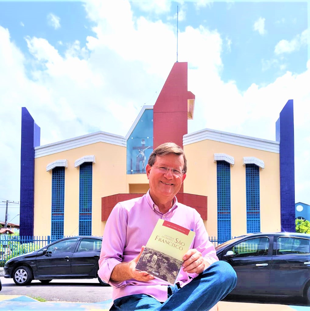 José Ricardo lança livro sobre bairro São Francisco - 3001 B1c