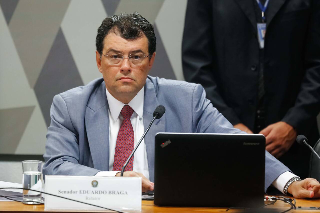 Bancada do Amazonas no Senado está polarizada - A8b Bancada do Amazonas no Senado está polarizada - A8b