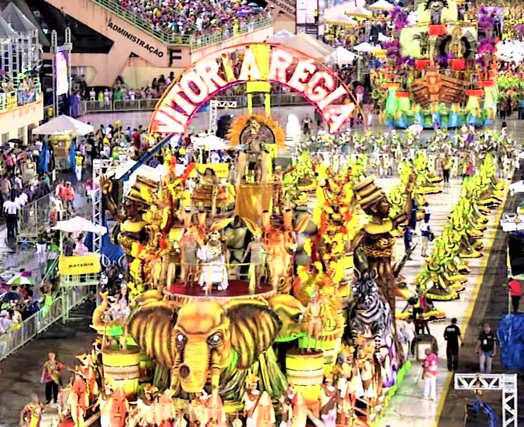 Escolas de samba estão de volta ao Sambódromo - 1502 B1a 1 Escolas de samba estão de volta ao Sambódromo - 1502 B1a 1