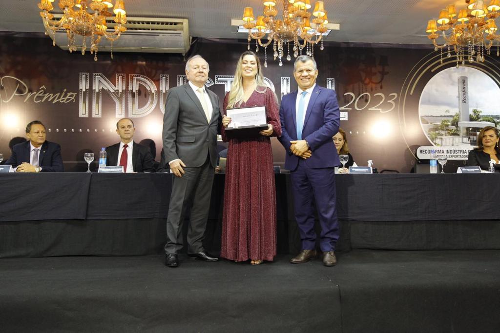 Fieam realiza a tradicional noite de entrega do Prêmio Industrial do ano - 2305 A7c Fieam realiza a tradicional noite de entrega do Prêmio Industrial do ano - 2305 A7c
