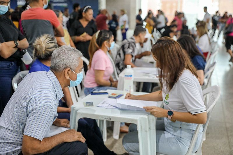 Governador Wilson Lima reassenta mais 192 famílias das comunidades da Sharp e Manaus 2000 - A8bb ALEX PAZUELLO SECOM