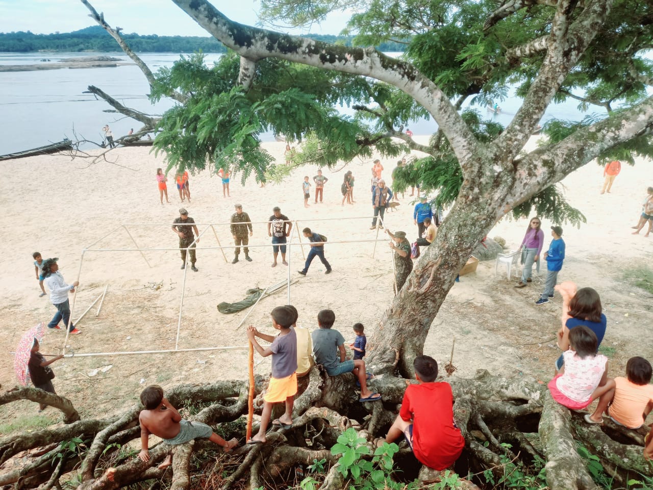 Comando Militar da Amazônia fortalece comunidades indígenas e ribeirinhas por meio de ações de cidadania e saúde - 2cma Comando Militar da Amazônia fortalece comunidades indígenas e ribeirinhas por meio de ações de cidadania e saúde - 2cma