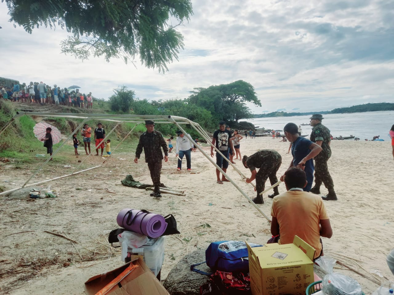 Comando Militar da Amazônia fortalece comunidades indígenas e ribeirinhas por meio de ações de cidadania e saúde - 2cma2 Comando Militar da Amazônia fortalece comunidades indígenas e ribeirinhas por meio de ações de cidadania e saúde - 2cma2