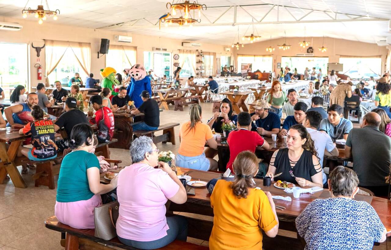 Feriadão com Feira de Agronegócios - B1a 4 Feriadão com Feira de Agronegócios - B1a 4