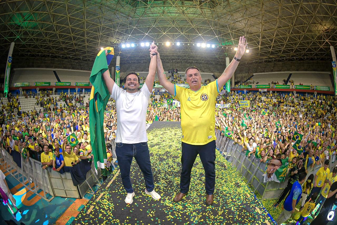 Bolsonaro declara que Alberto Neto pode fazer o melhor pelo futuro de Manaus - bolsonaro atoo 1 Bolsonaro declara que Alberto Neto pode fazer o melhor pelo futuro de Manaus - bolsonaro atoo 1
