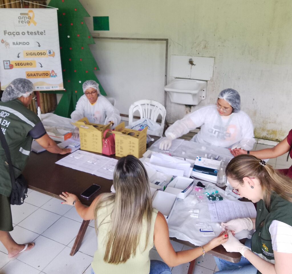 Julho Amarelo: FVS-RCP oferece testes rápidos e orientações para prevenção das hepatites - FVS CampanhaJulhoAmarelocontraHepatites Foto2 Divulgacao FVS 1024x960 1 Julho Amarelo: FVS-RCP oferece testes rápidos e orientações para prevenção das hepatites - FVS CampanhaJulhoAmarelocontraHepatites Foto2 Divulgacao FVS 1024x960 1