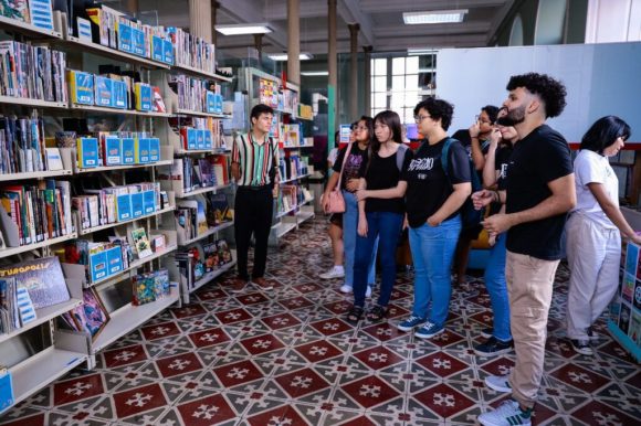 Troca de Livros e Gibis promete agitar a Biblioteca Pública do Amazonas neste domingo - cultura troca de livros divulgacao 04 1024x682 1 Troca de Livros e Gibis promete agitar a Biblioteca Pública do Amazonas neste domingo - cultura troca de livros divulgacao 04 1024x682 1
