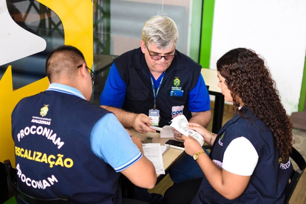 Procon-AM fiscaliza postos de gasolina para coibir aumento abusivo de preços em Manaus - fiscalizacao posto 004 1024x682 1